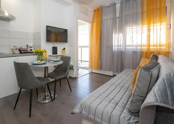 & Comfy Old Town Giara 2 Апартаменты Задар