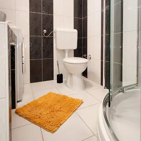 & Comfy Old Town Giara 2 扎达尔