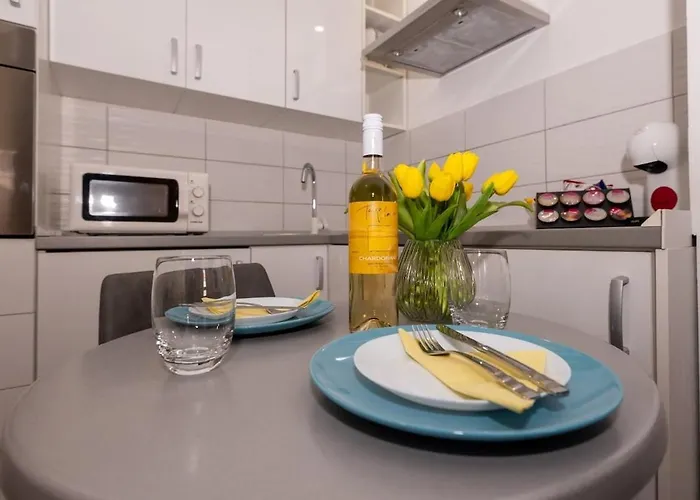 Apartman & Comfy Old Town Giara 2